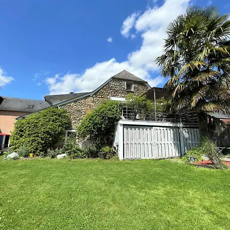 Chez Daude Precilhon