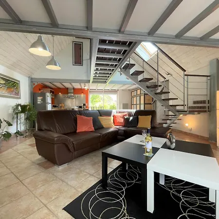 Chez Daude Holiday home *